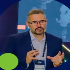 Prof. Marcelo Cristian